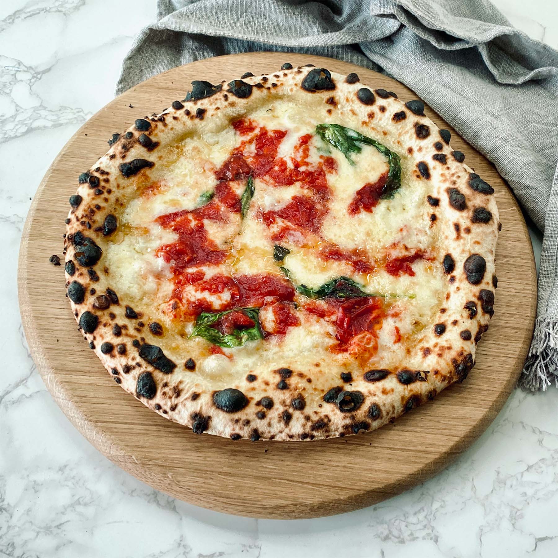 Pizzabräda i ek